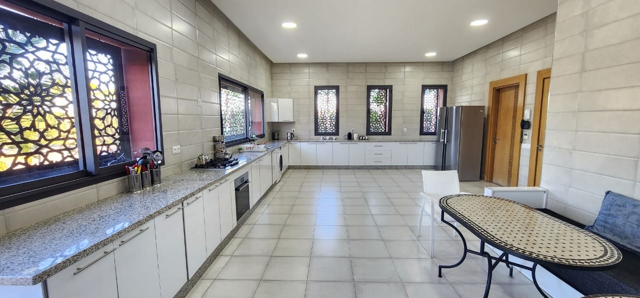 High standing villa, Road to Ourika
