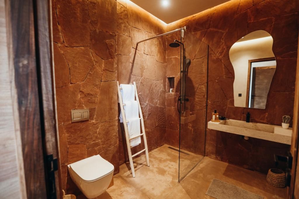 High standing villa, Road to Ouarzazate