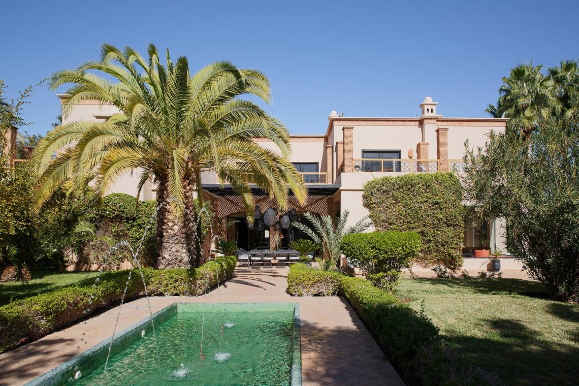 Luxury villa, Road to Ouarzazate