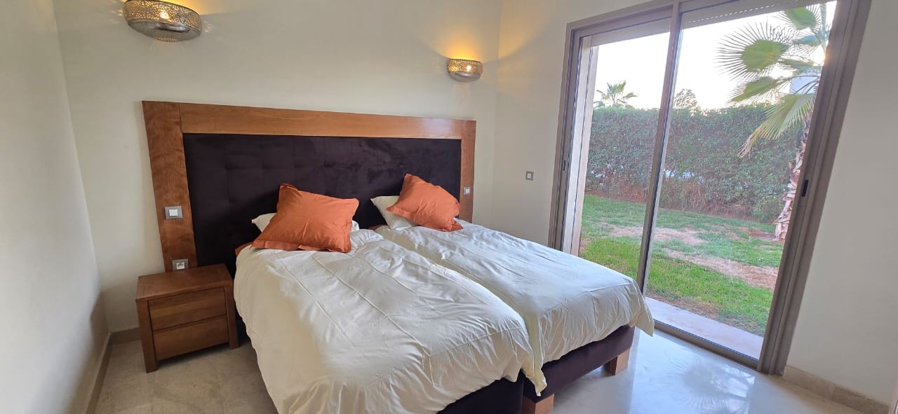 Villa, Route de Fès