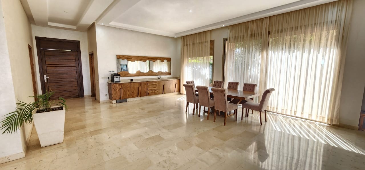 Luxury villa, Road to Tahanaout