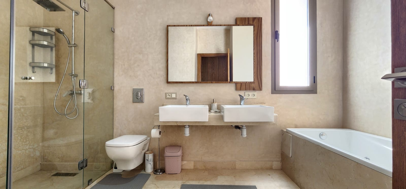 Luxury villa, Road to Tahanaout