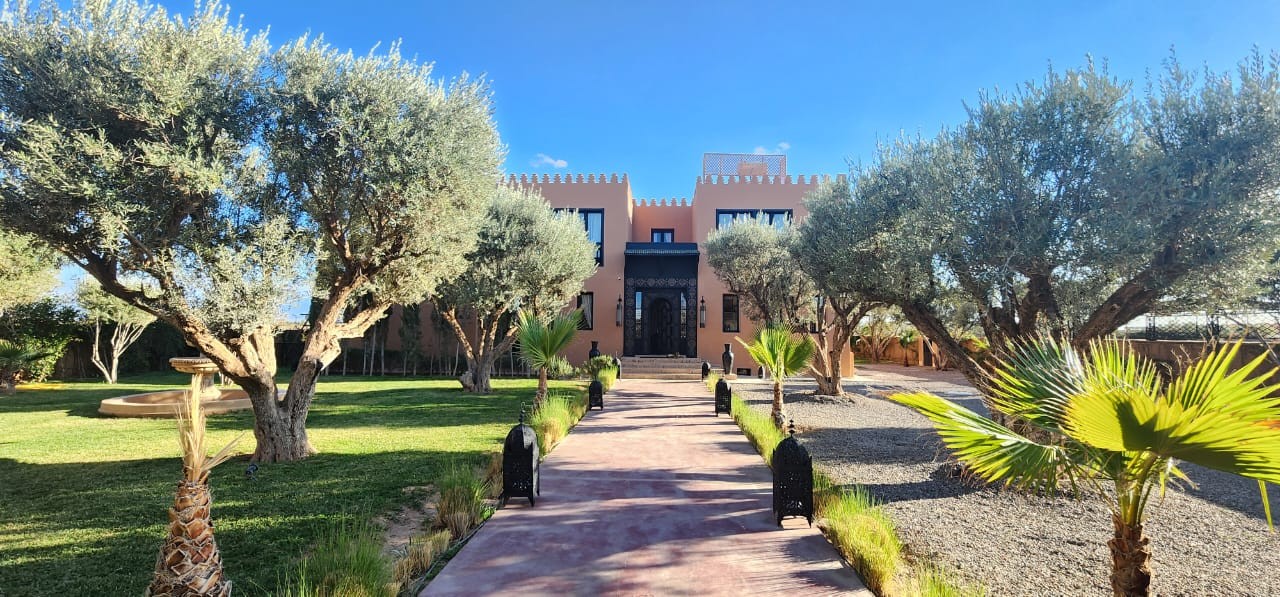 Luxury villa, Road to Ouarzazate