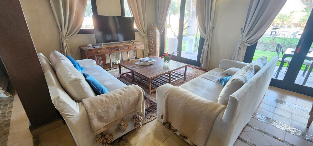 Luxury villa, Road to Ouarzazate