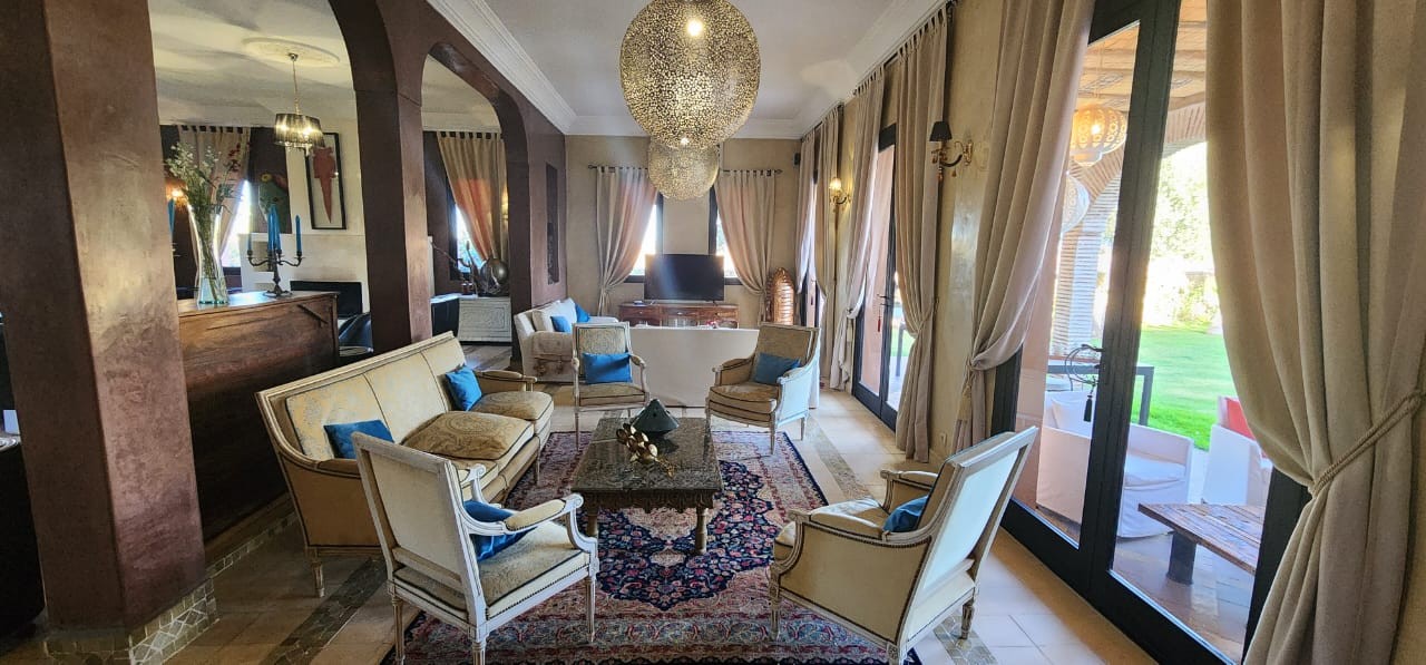 Luxury villa, Road to Ouarzazate