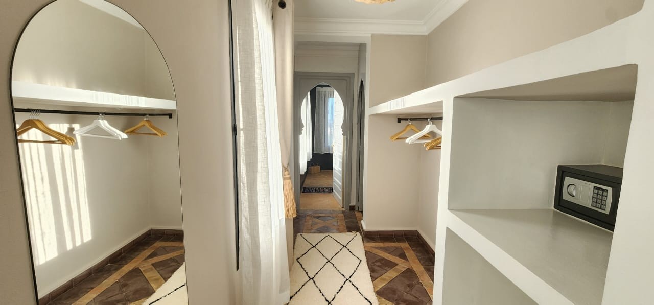 Luxury villa, Road to Ouarzazate