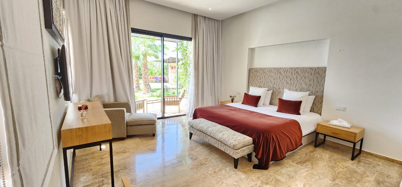 High standing villa, Road to Fes