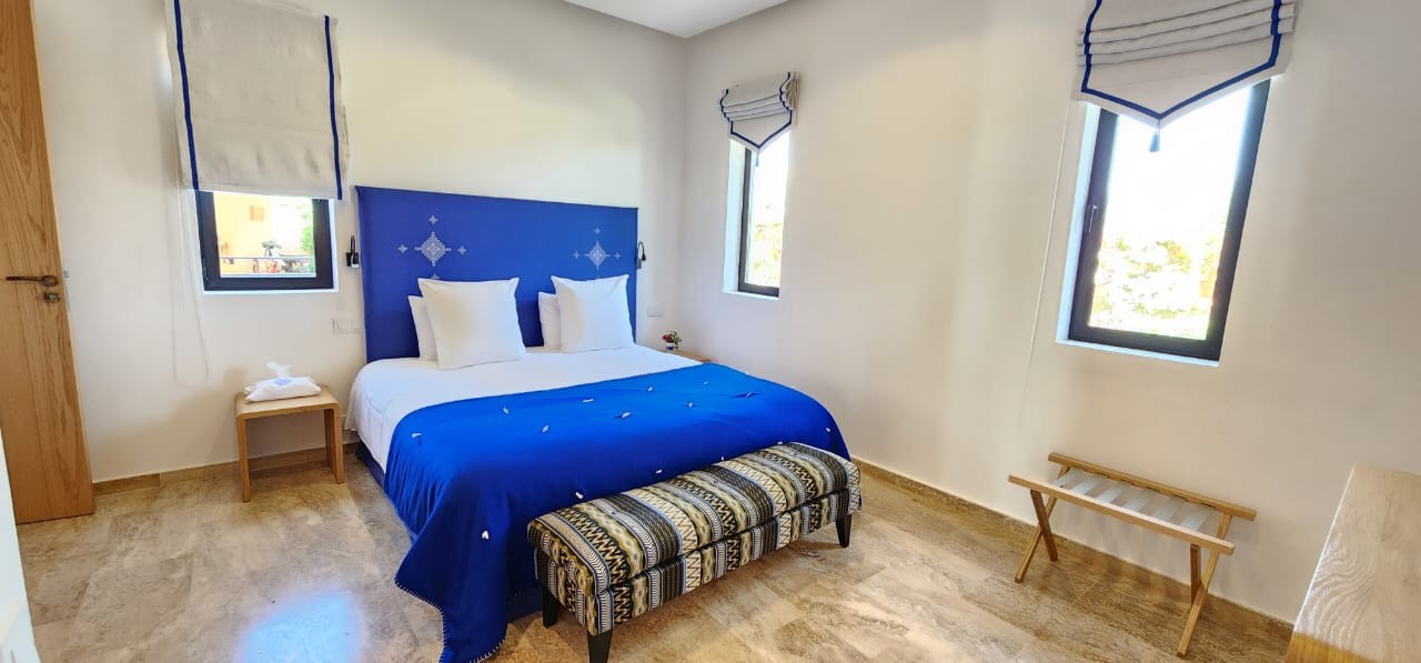 High standing villa, Road to Fes