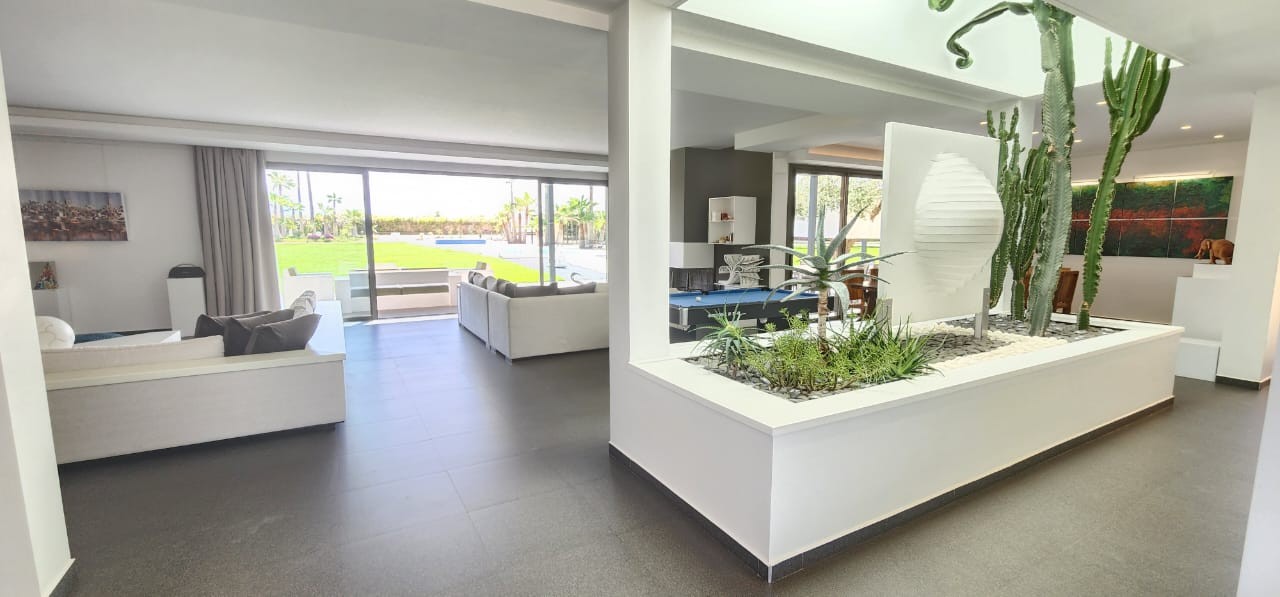 Villa haut standing, Route d'Amizmiz