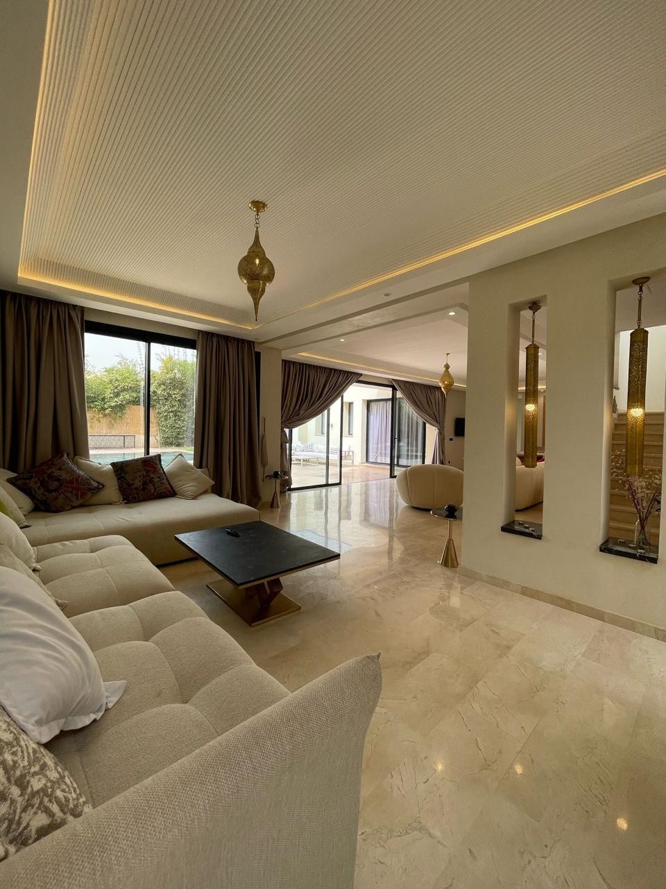 Villa, Route d'Amizmiz