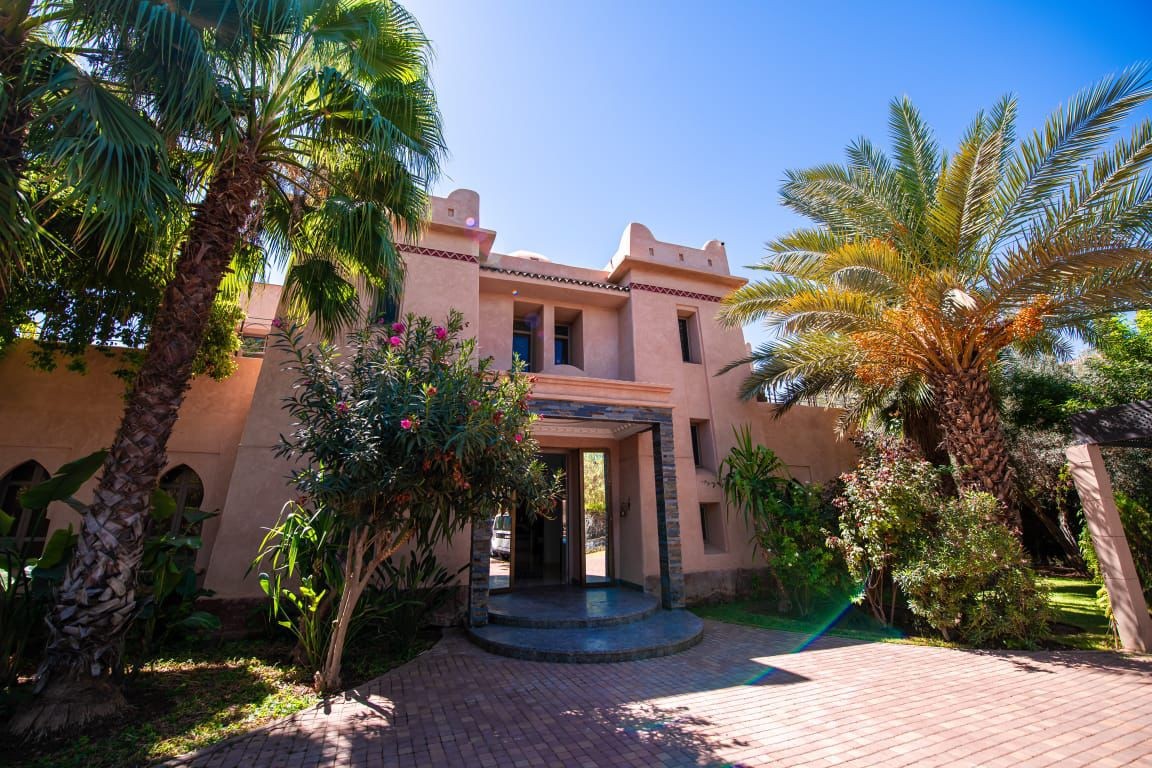 Villa image