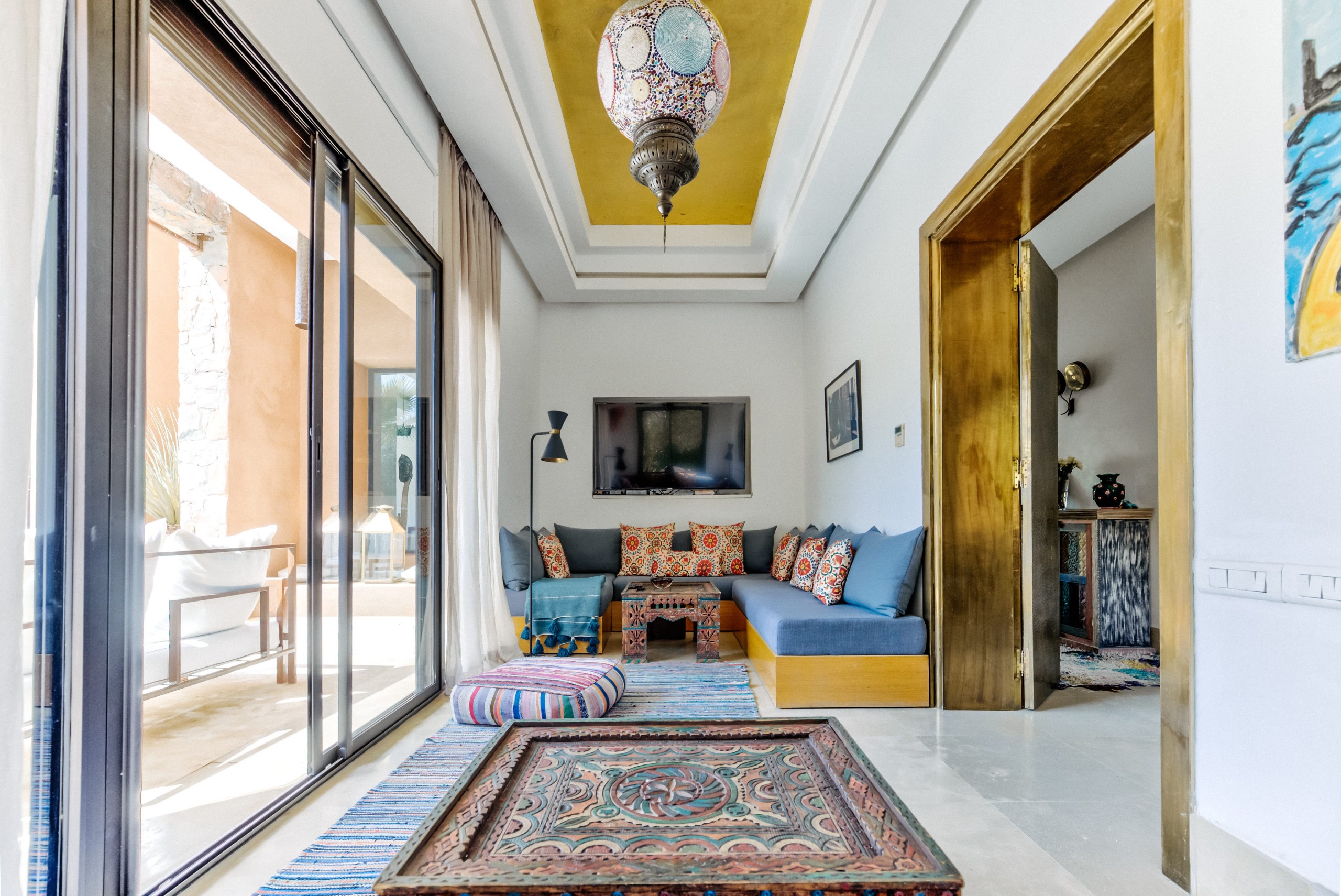 Luxury villa, Road to Ouarzazate