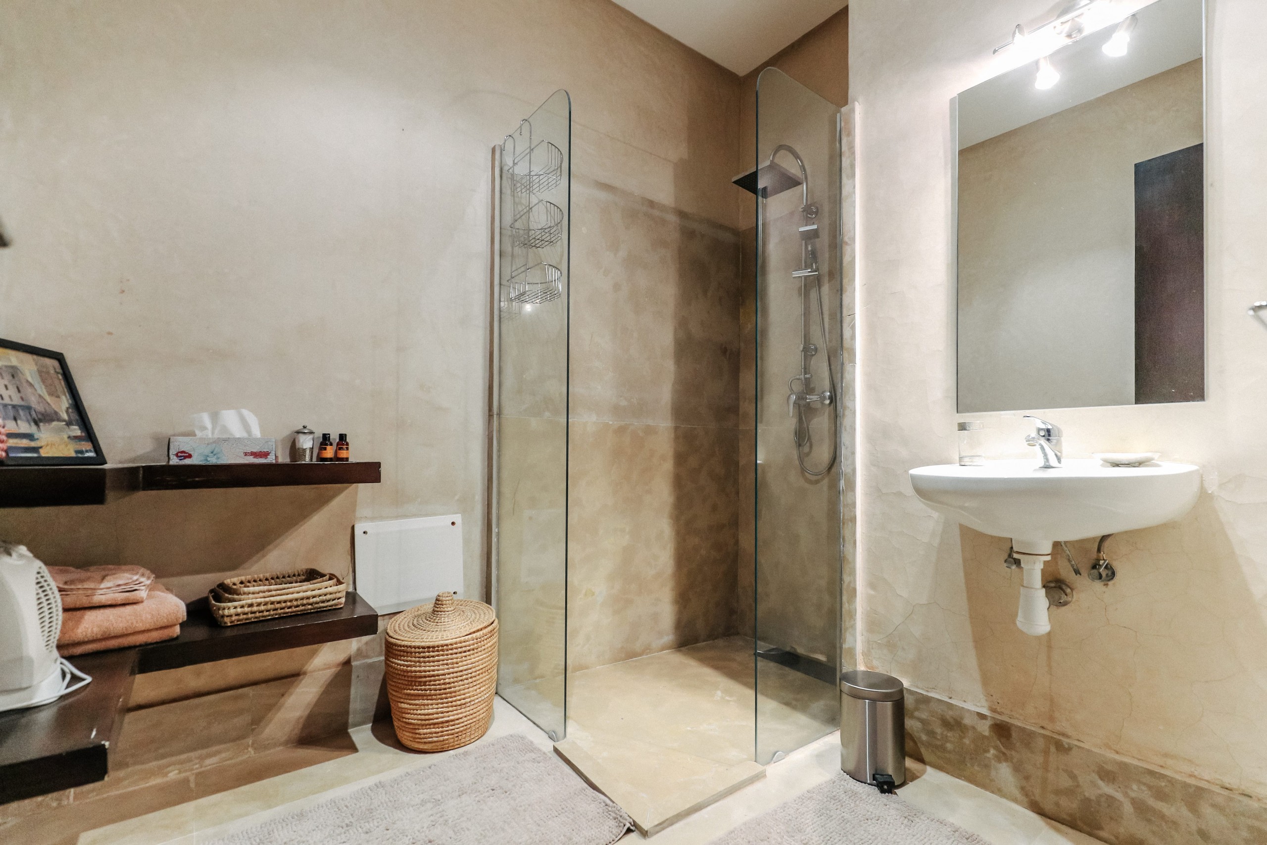 Luxury villa, Road to Ouarzazate