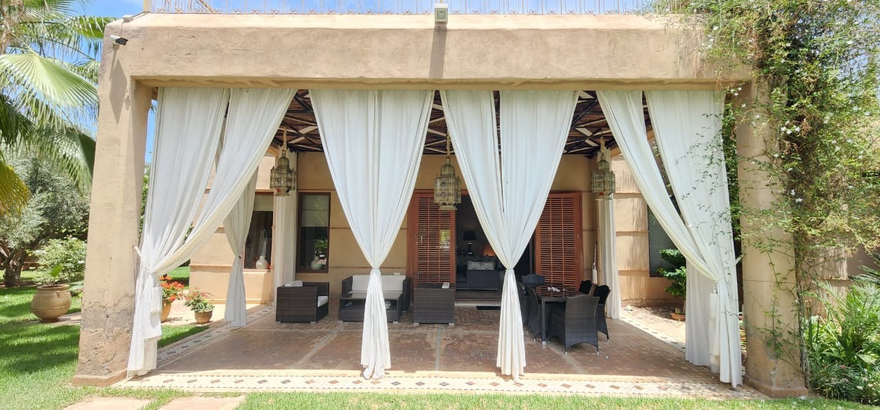 Villa, Road to Ouarzazate