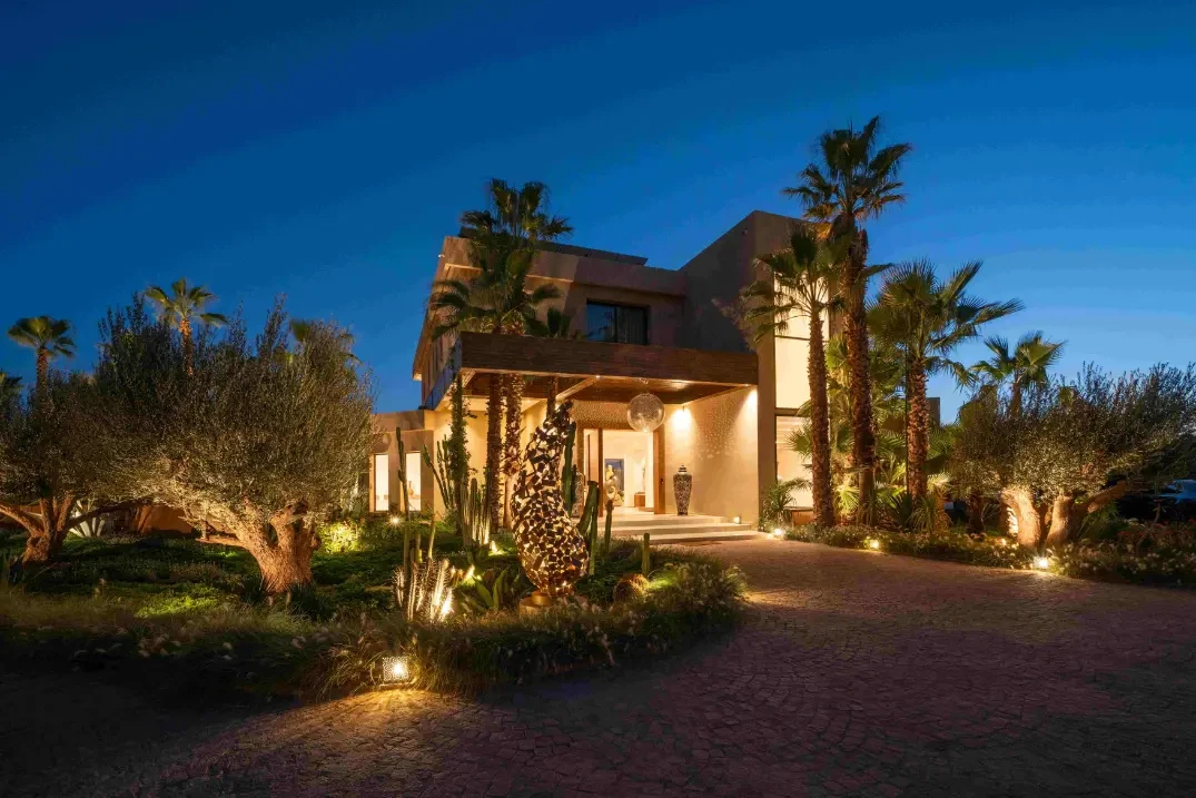 Villa, Amelkis