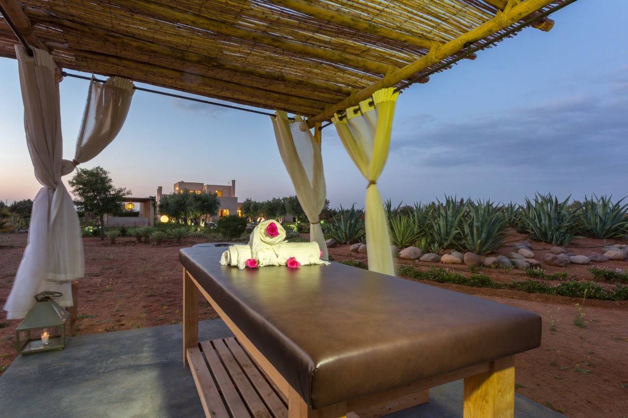 Villa de standing, Route d'Amizmiz