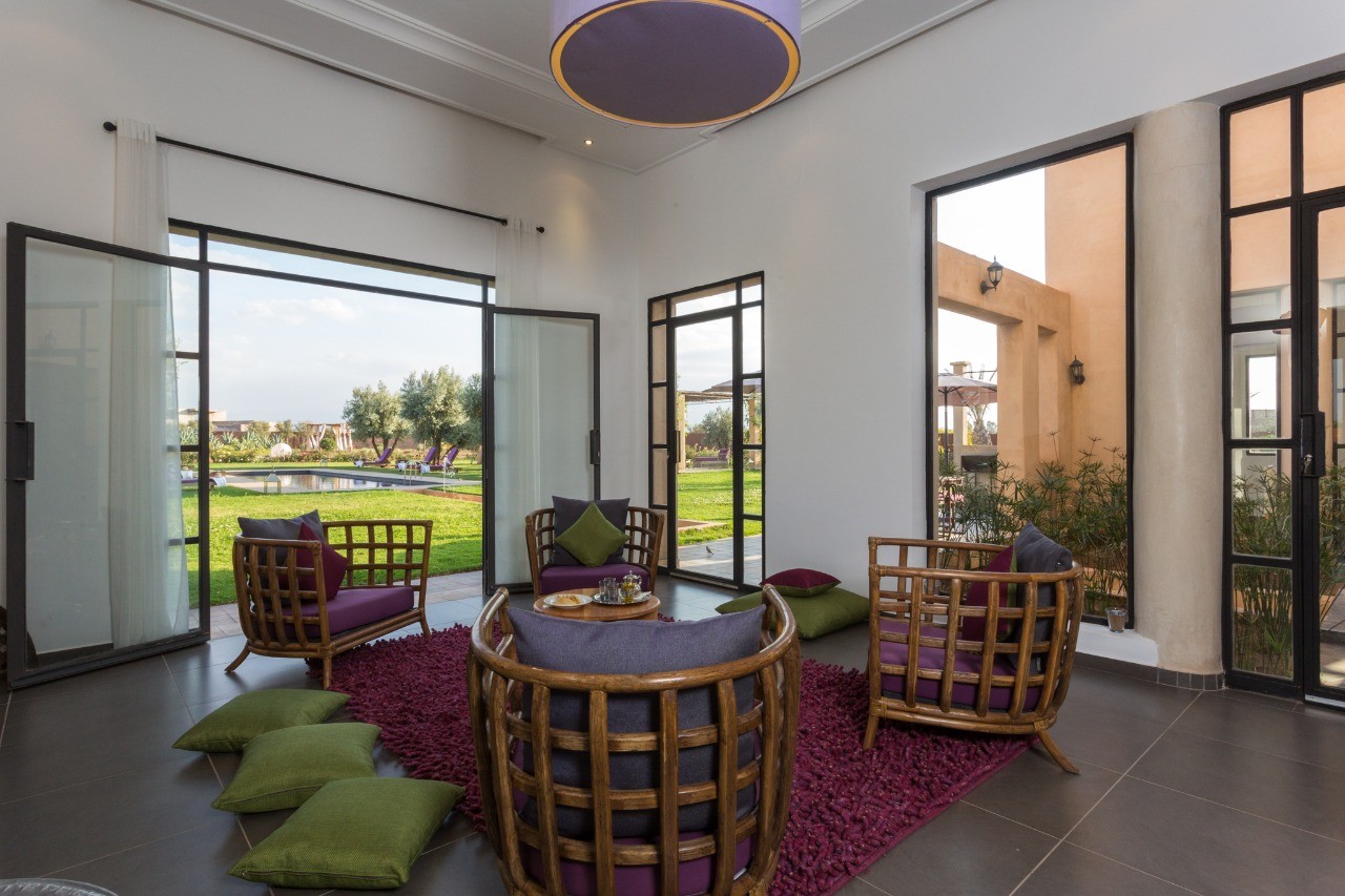 Villa de standing, Route d'Amizmiz