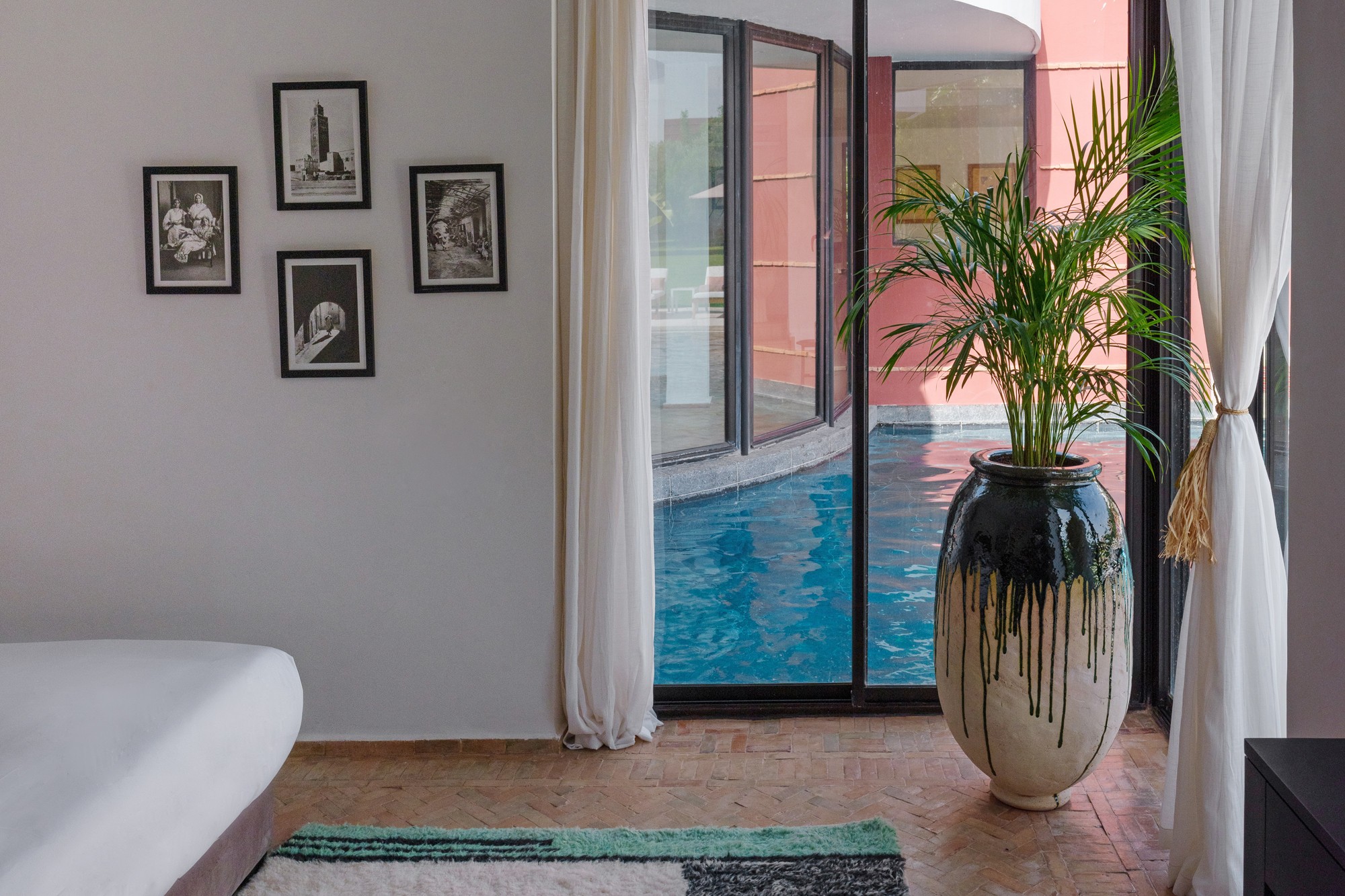 Luxury villa, Road to Ourika