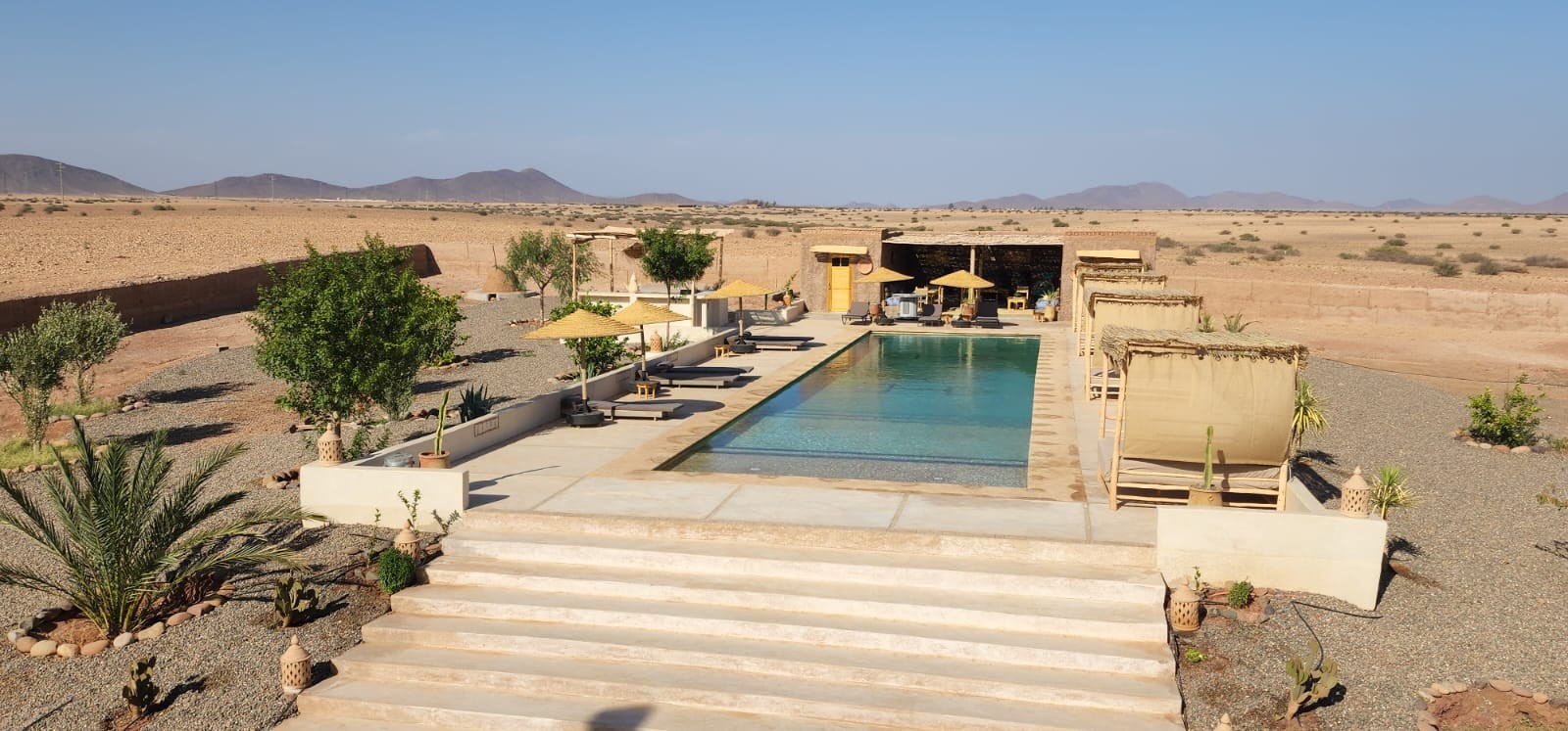 Villa de standing, Route de Casablanca