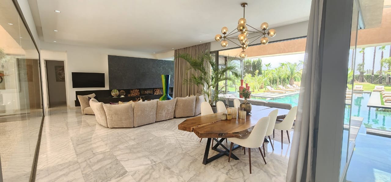 High standing villa, Road to Ouarzazate