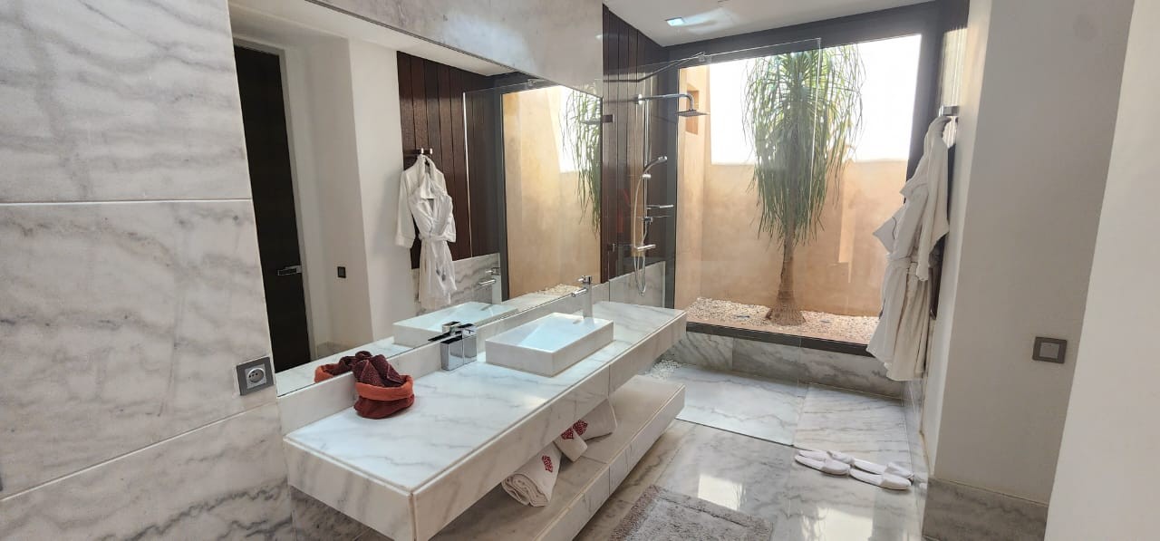 High standing villa, Road to Ouarzazate