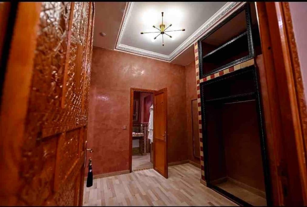 Villa, Road to Ourika