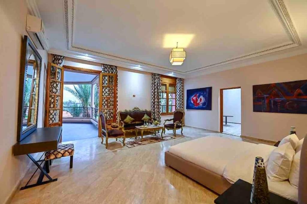 Villa, Road to Ourika