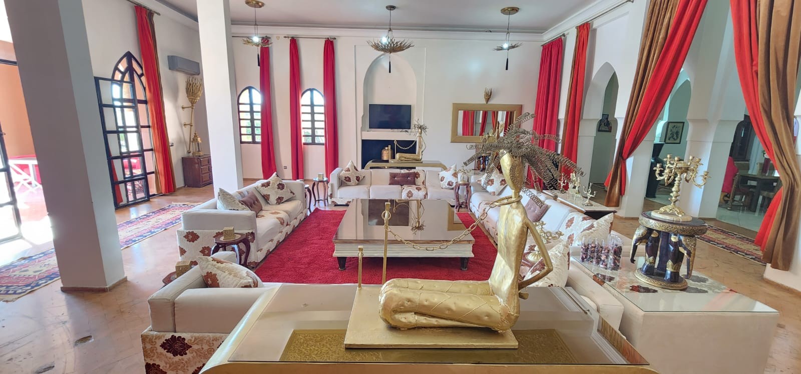 Villa, Route de l'Ourika