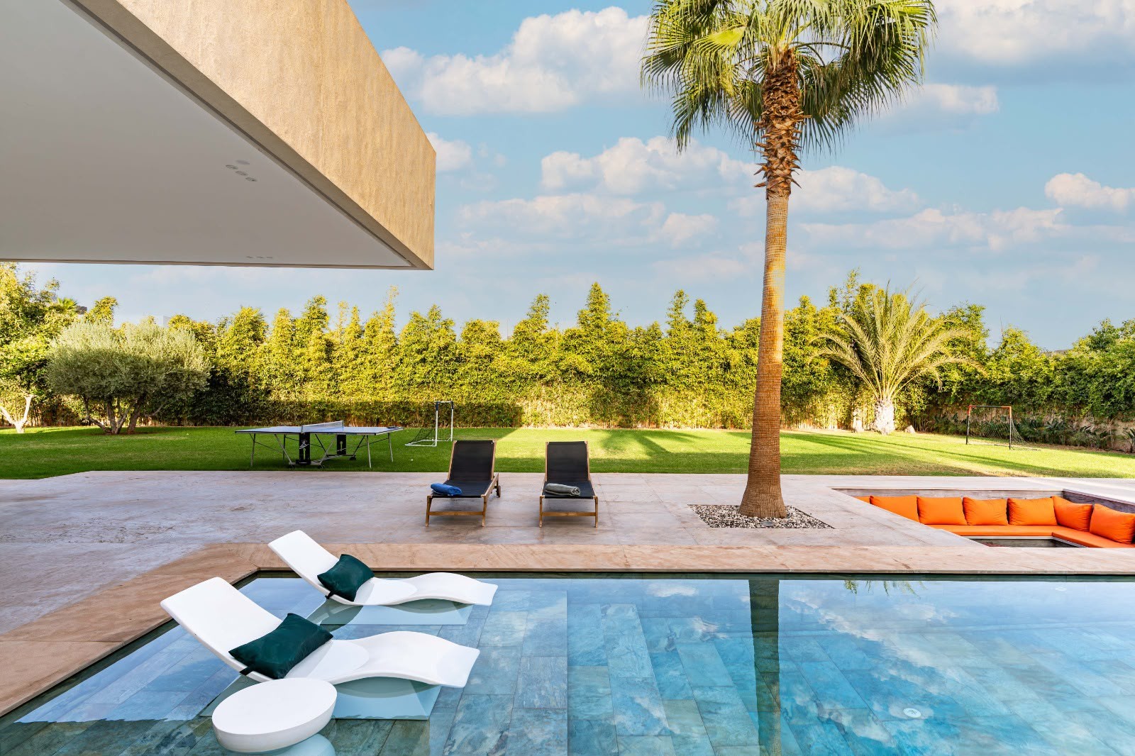 Villa image
