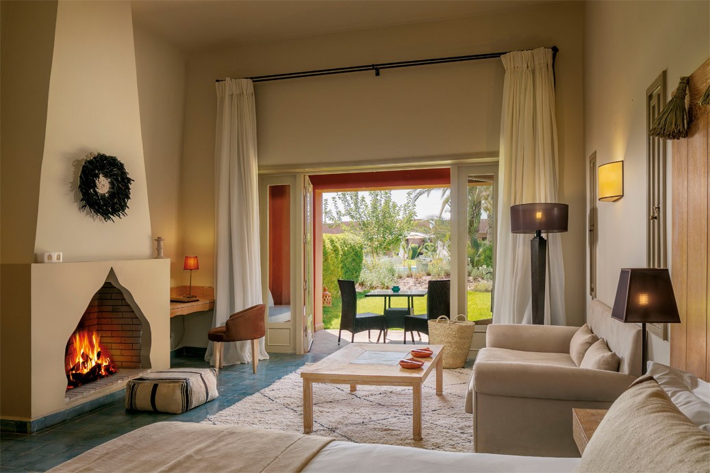 High standing villa, Road to Fes