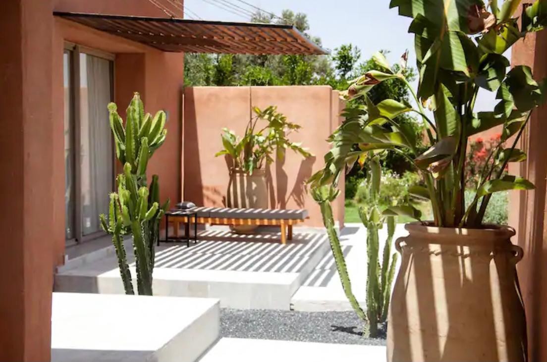 High standing villa, Road to Fes