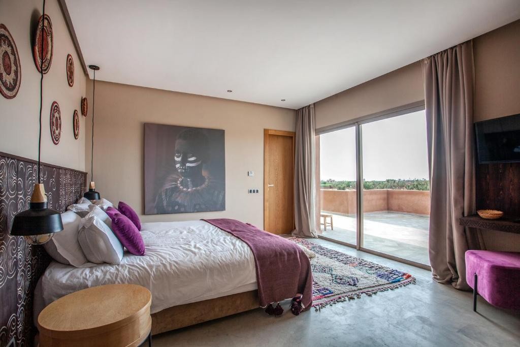 High standing villa, Road to Fes