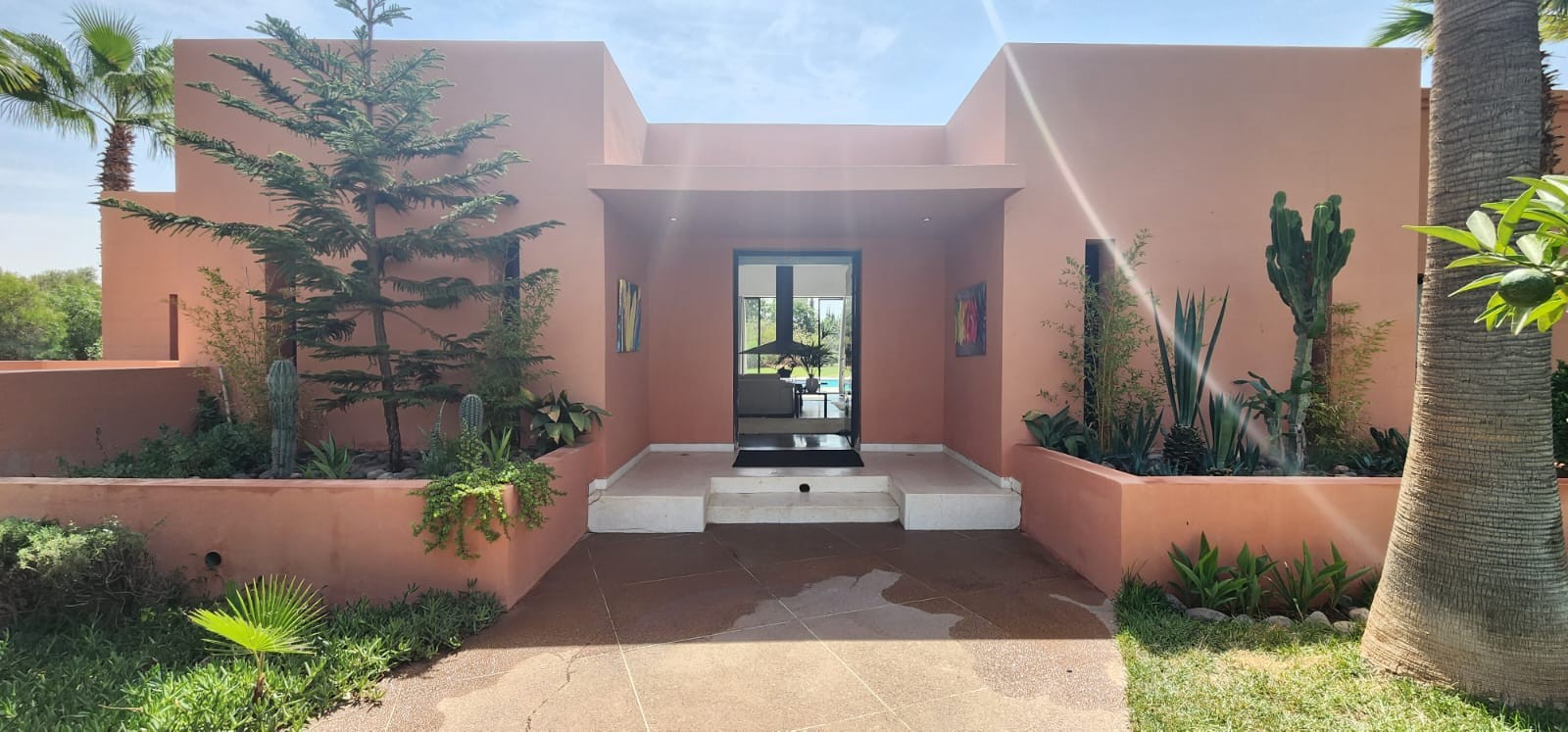 Luxury villa, Road to Ourika