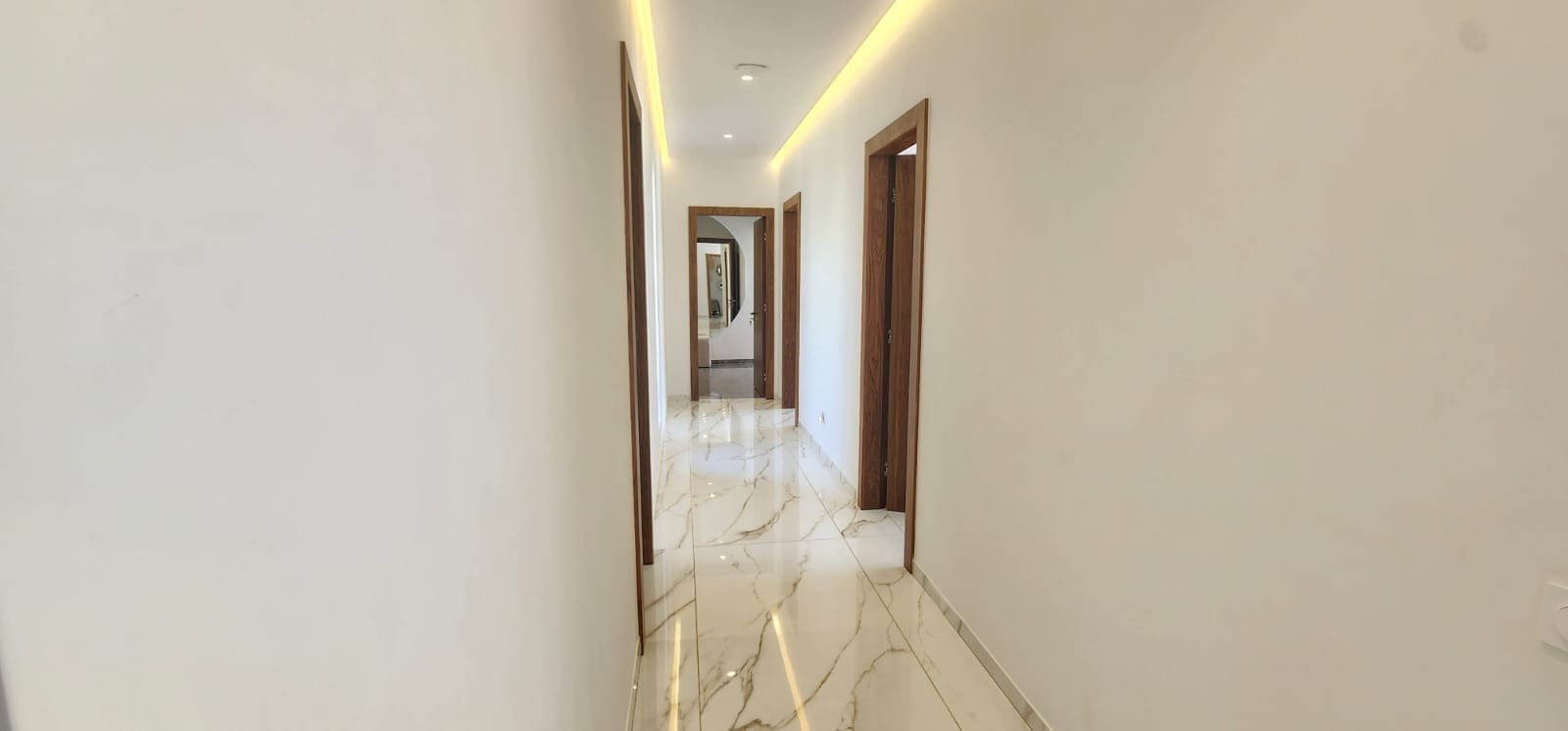 Luxury villa, Road to Ourika