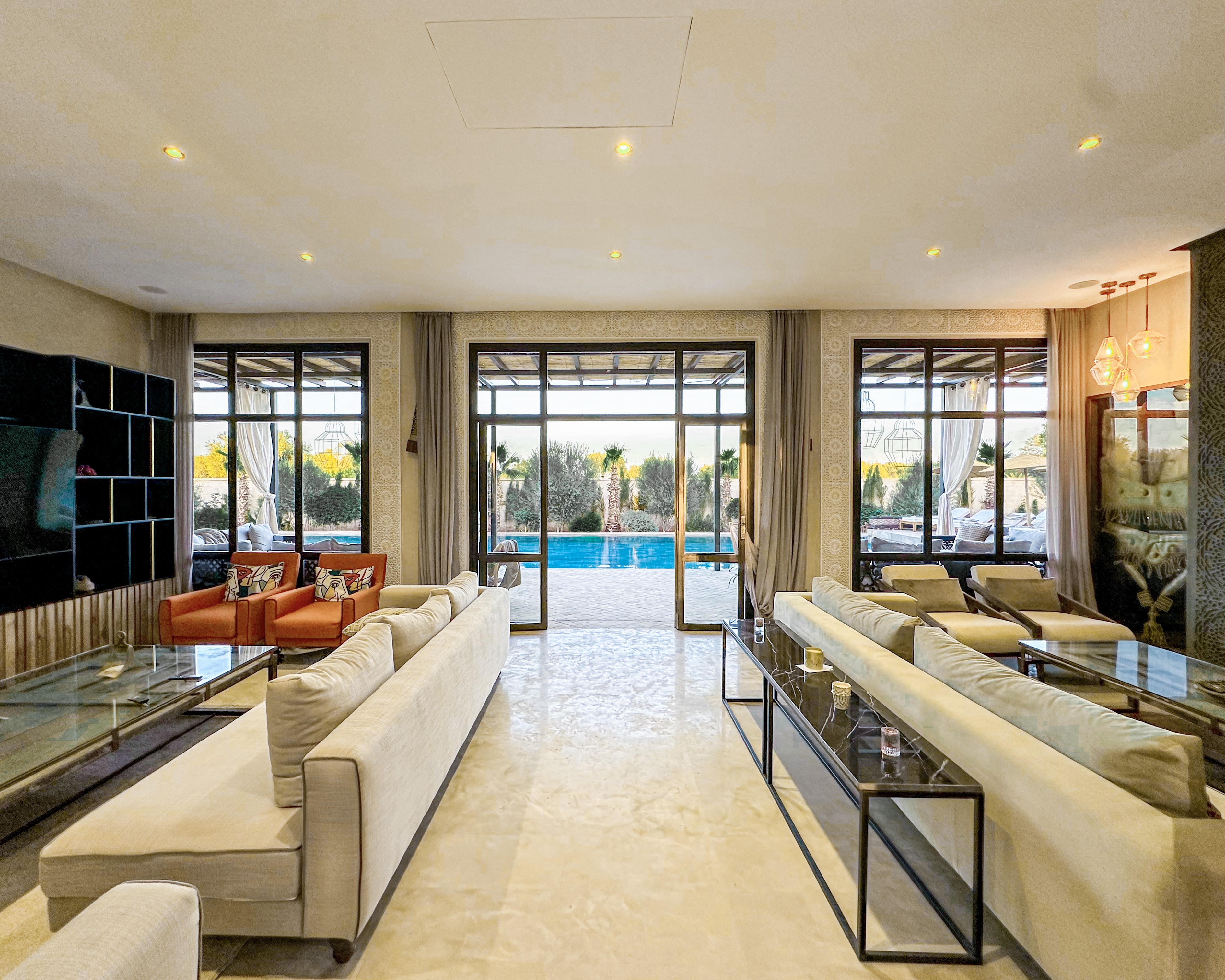 High standing villa, Road to Fes