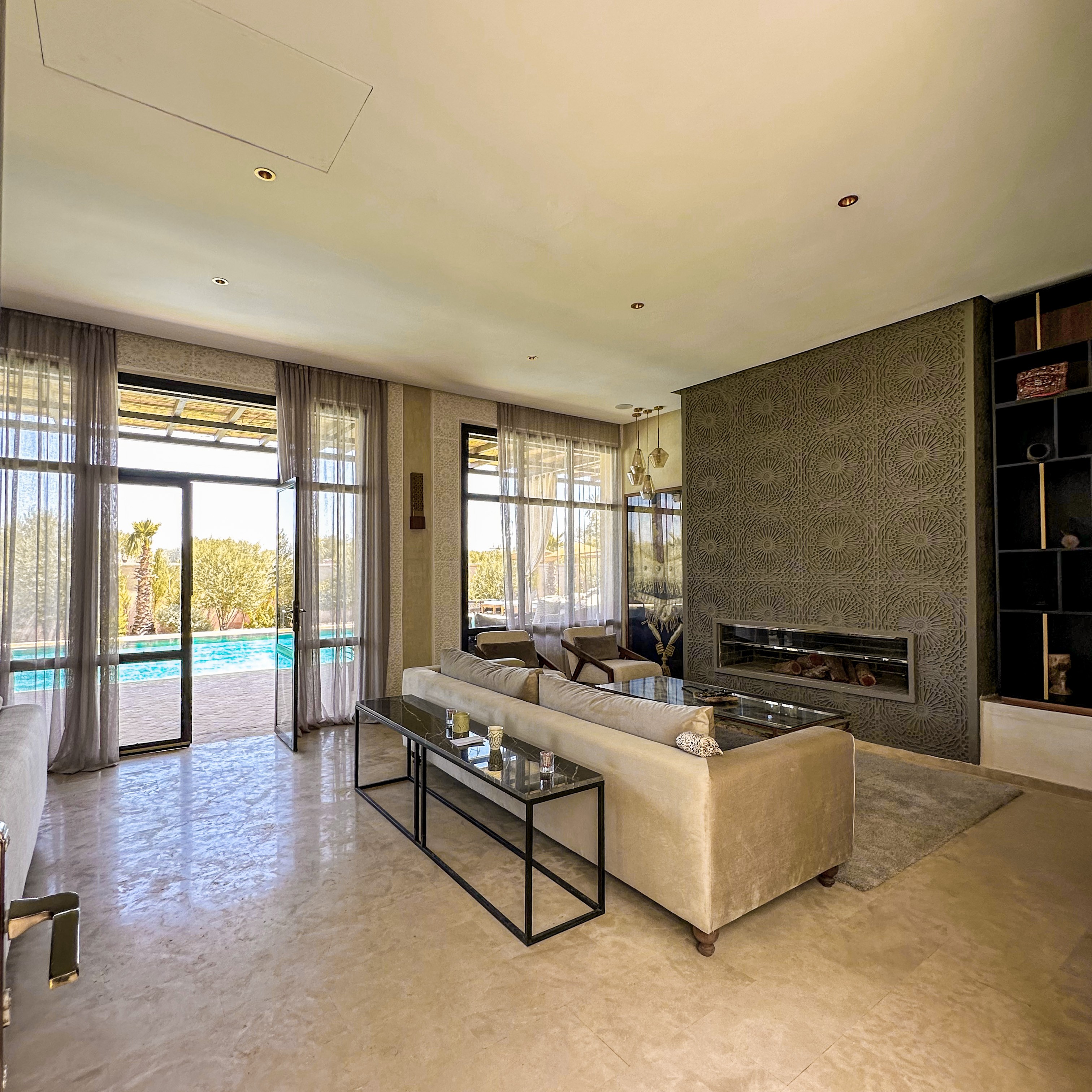 High standing villa, Road to Fes