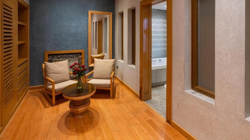 High standing villa, Palmeraie area