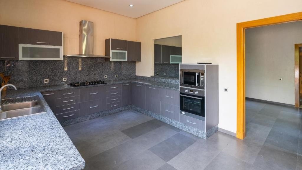 High standing villa, Palmeraie area