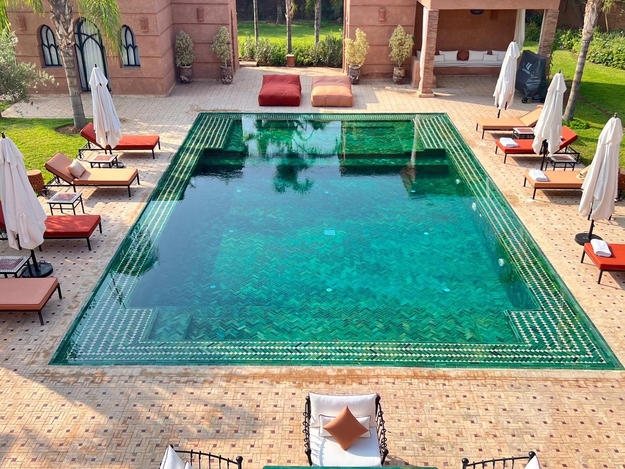 Villa, Road to Fes