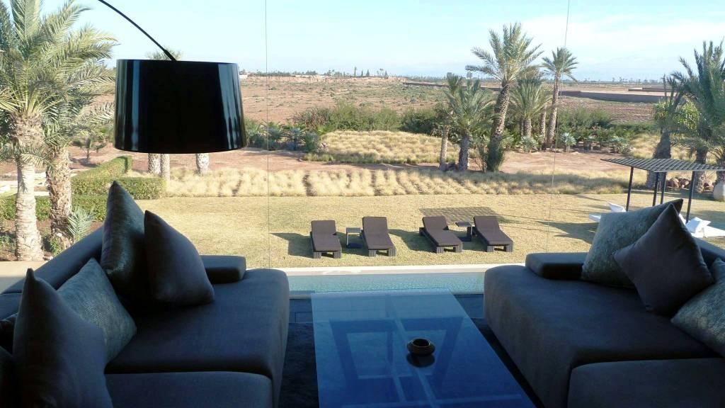 Villa, Road to Bab Atlas