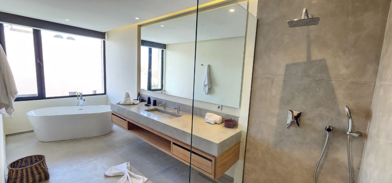 Luxury villa, Amelkis area