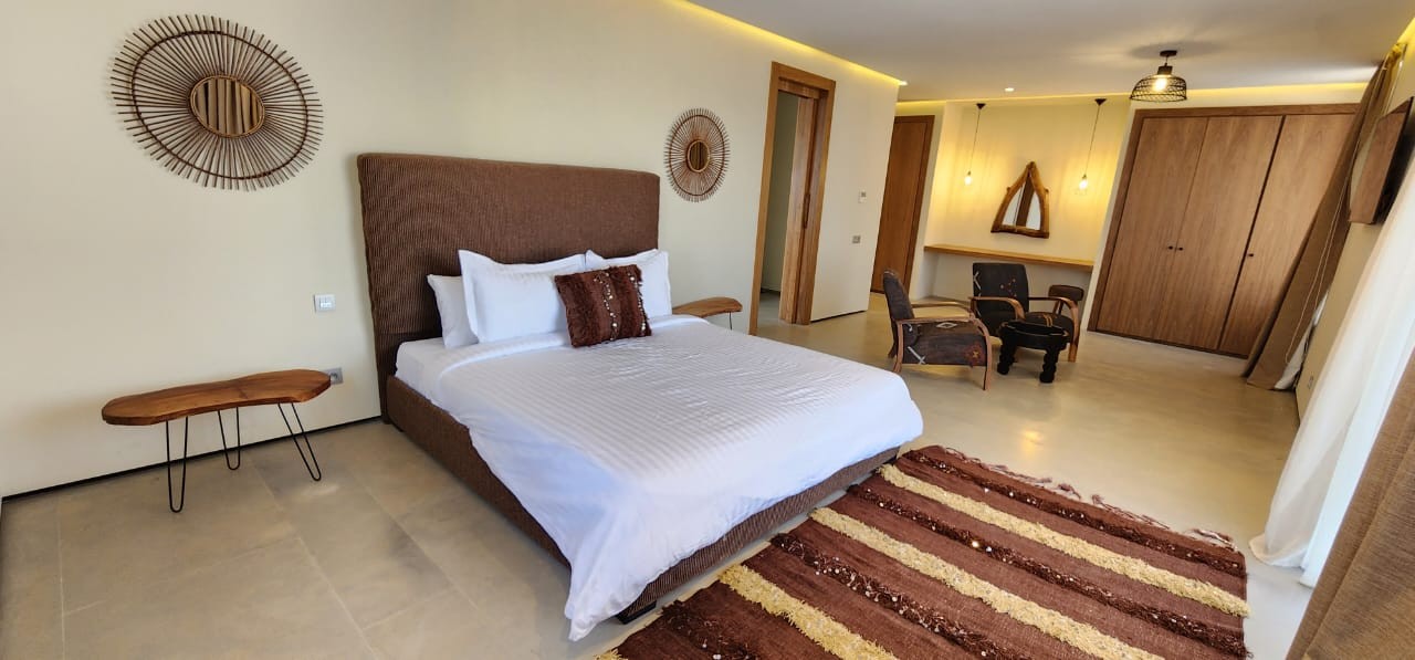 Luxury villa, Amelkis area