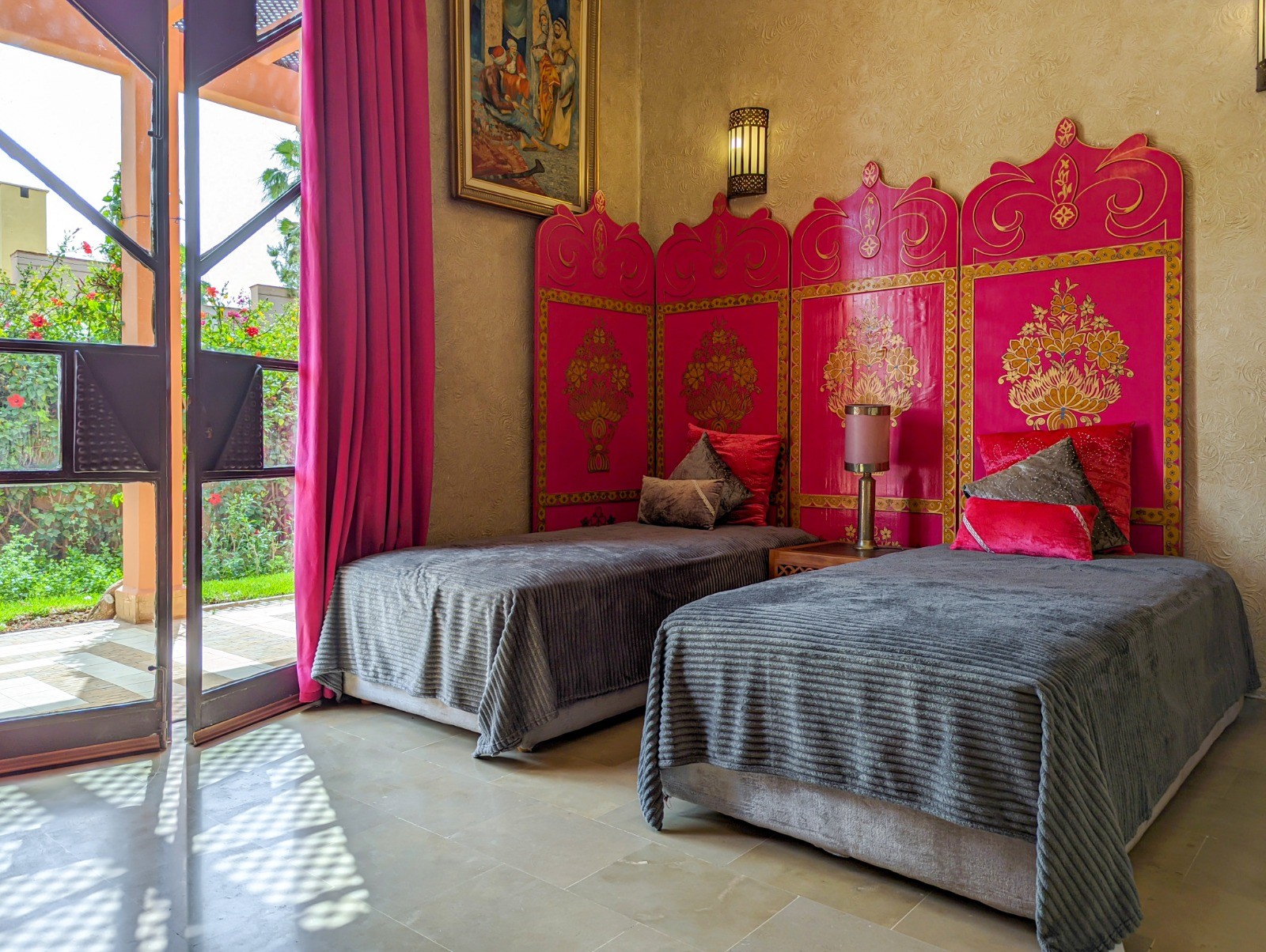 Villa de standing, Route de Ouarzazate