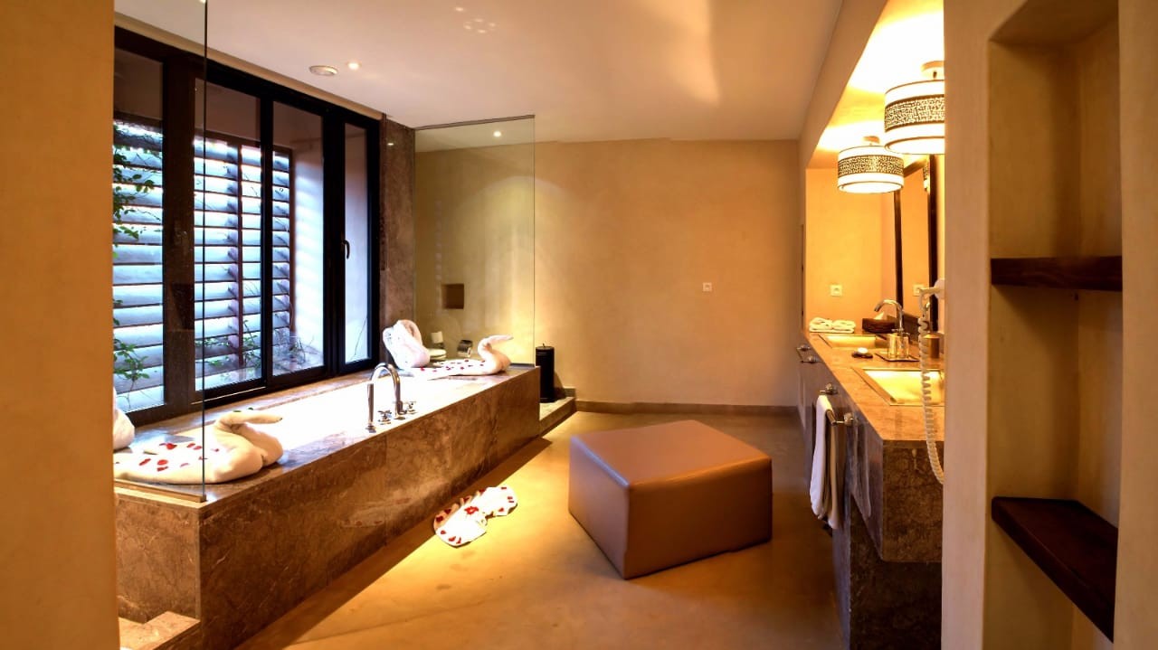Villa, Al Maaden
