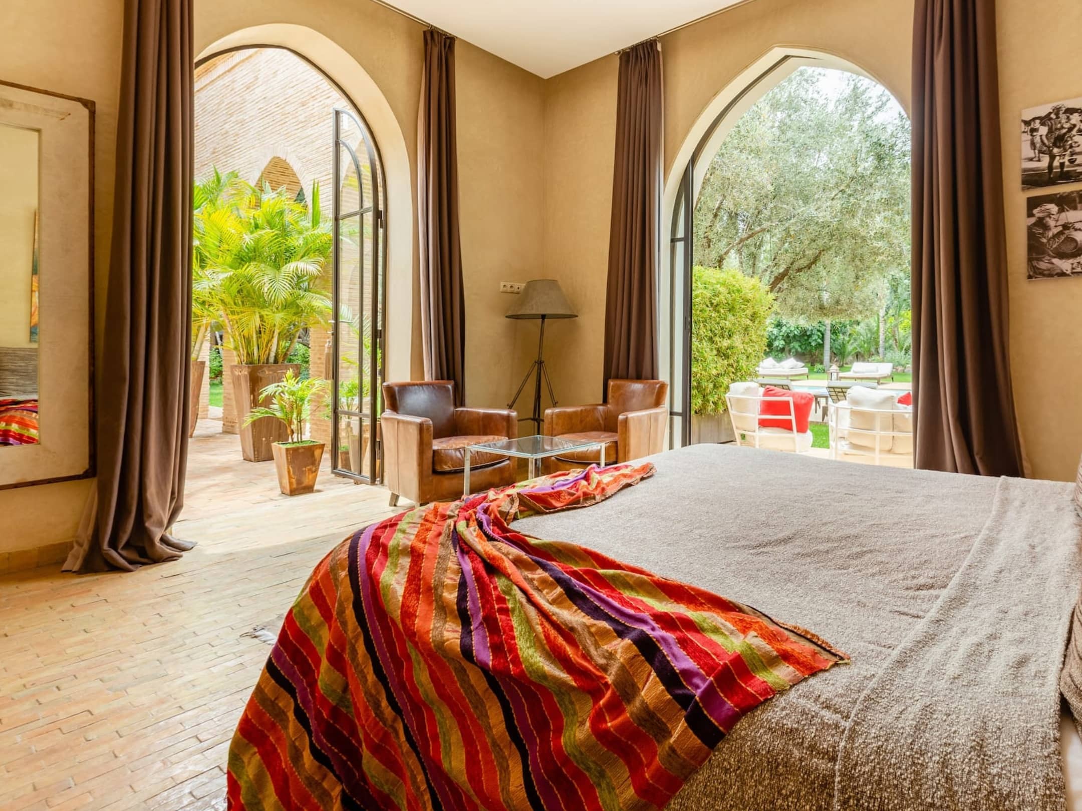 Villa, Route d'Amizmiz