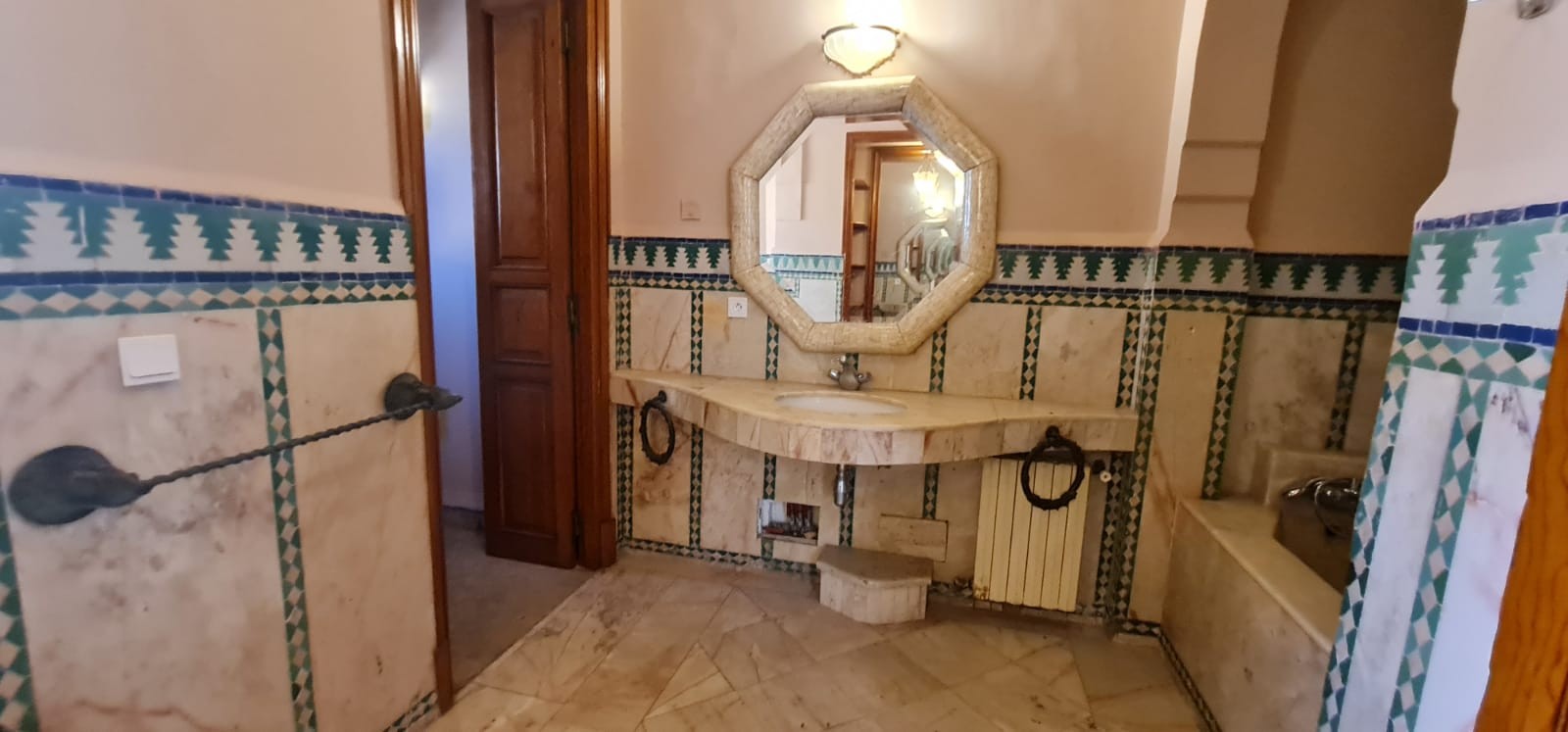 Luxury villa, Amelkis area