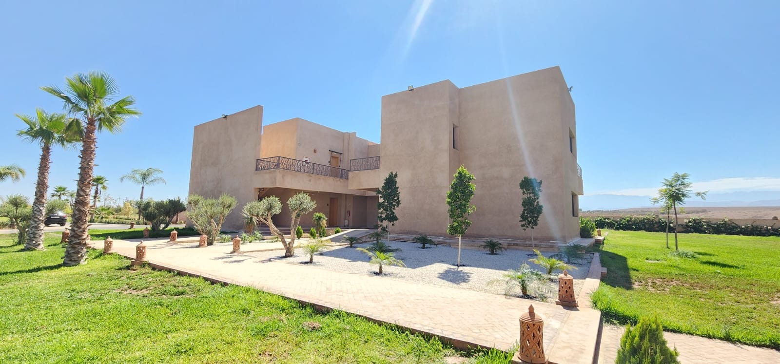 High standing villa, Road to Amizmiz