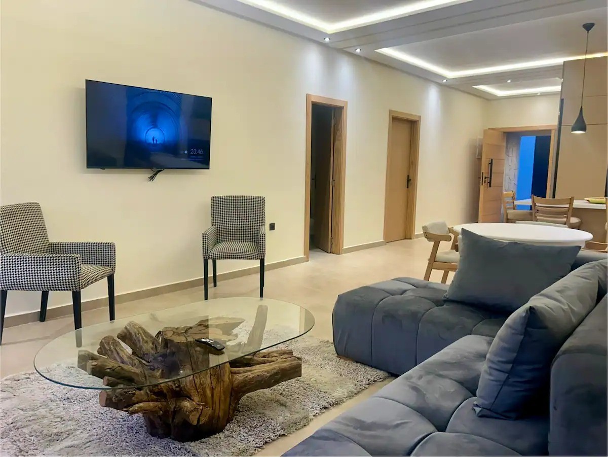 Villa, Route d'Amizmiz