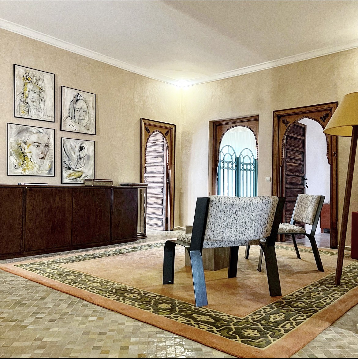 Villa, Route de Fès