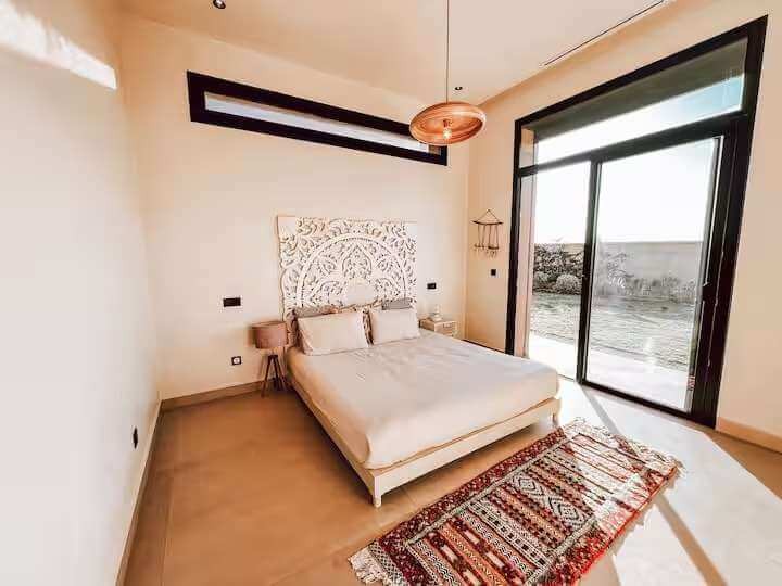 Villa, Route de Fès